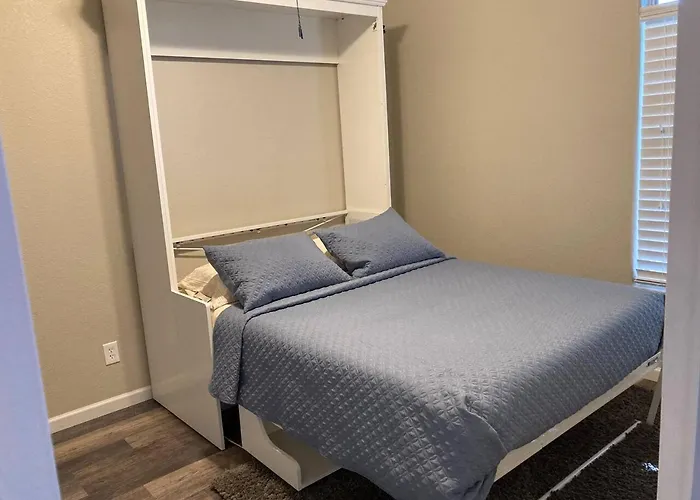 Holiday home Private Oasis: Pool, Hot Tub & Golf Course Views! Phoenix